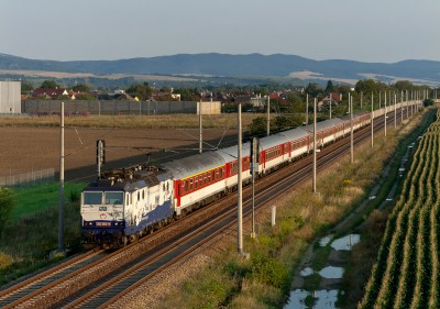 Zobrazi� cel� fotku