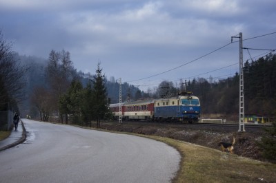 Zobrazi� cel� fotku