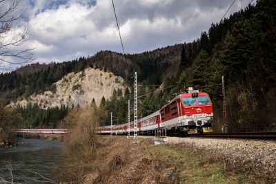 Zobrazi� cel� fotku