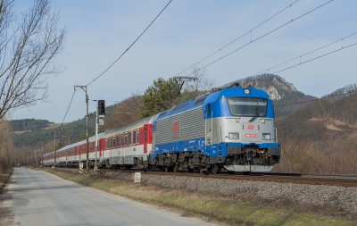 Zobrazi� cel� fotku