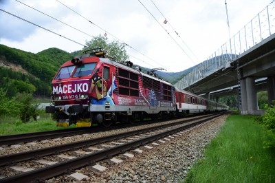 Zobrazi� cel� fotku